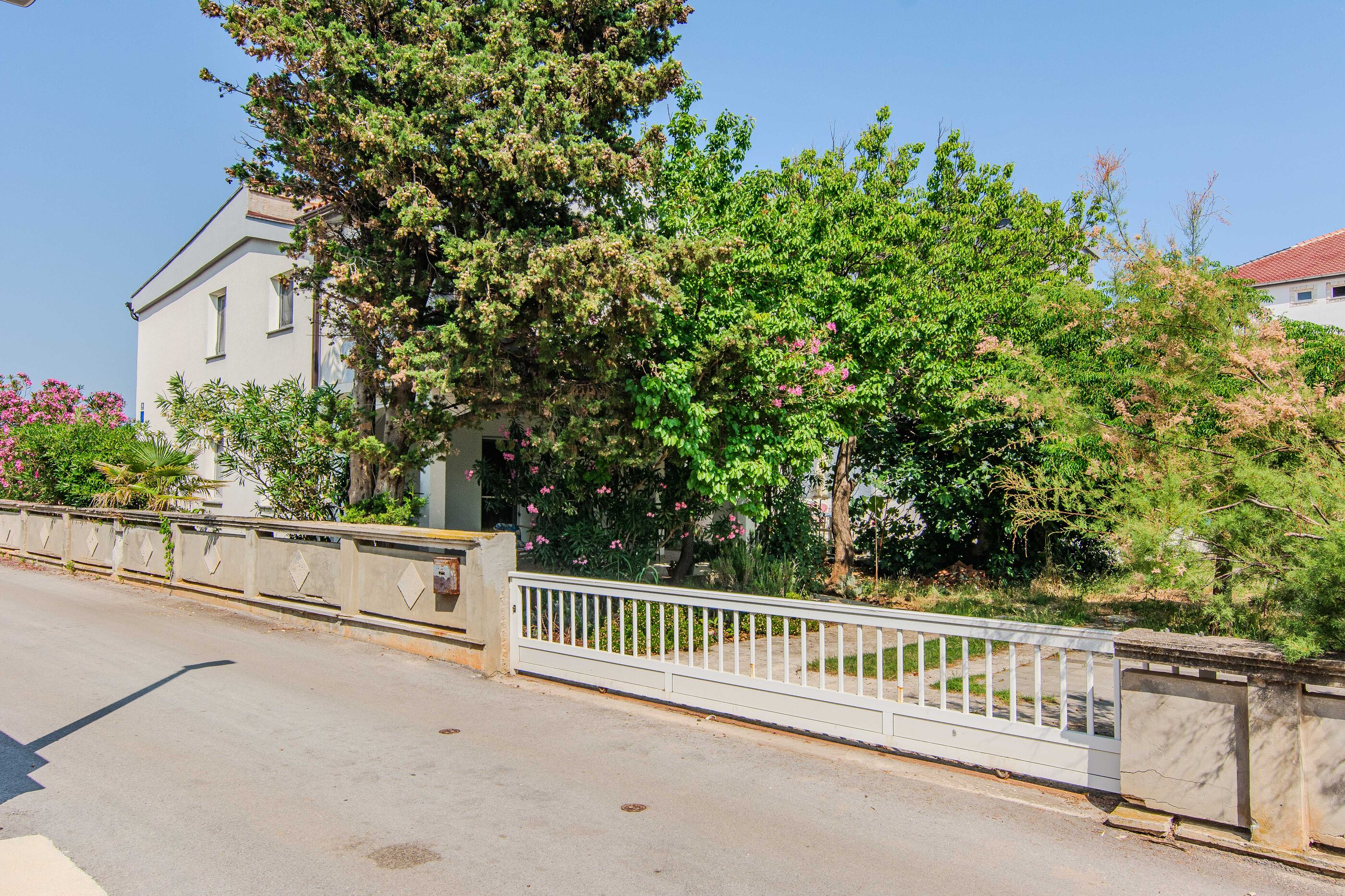 Apartment Al Mahdawi Accommodation in Vir