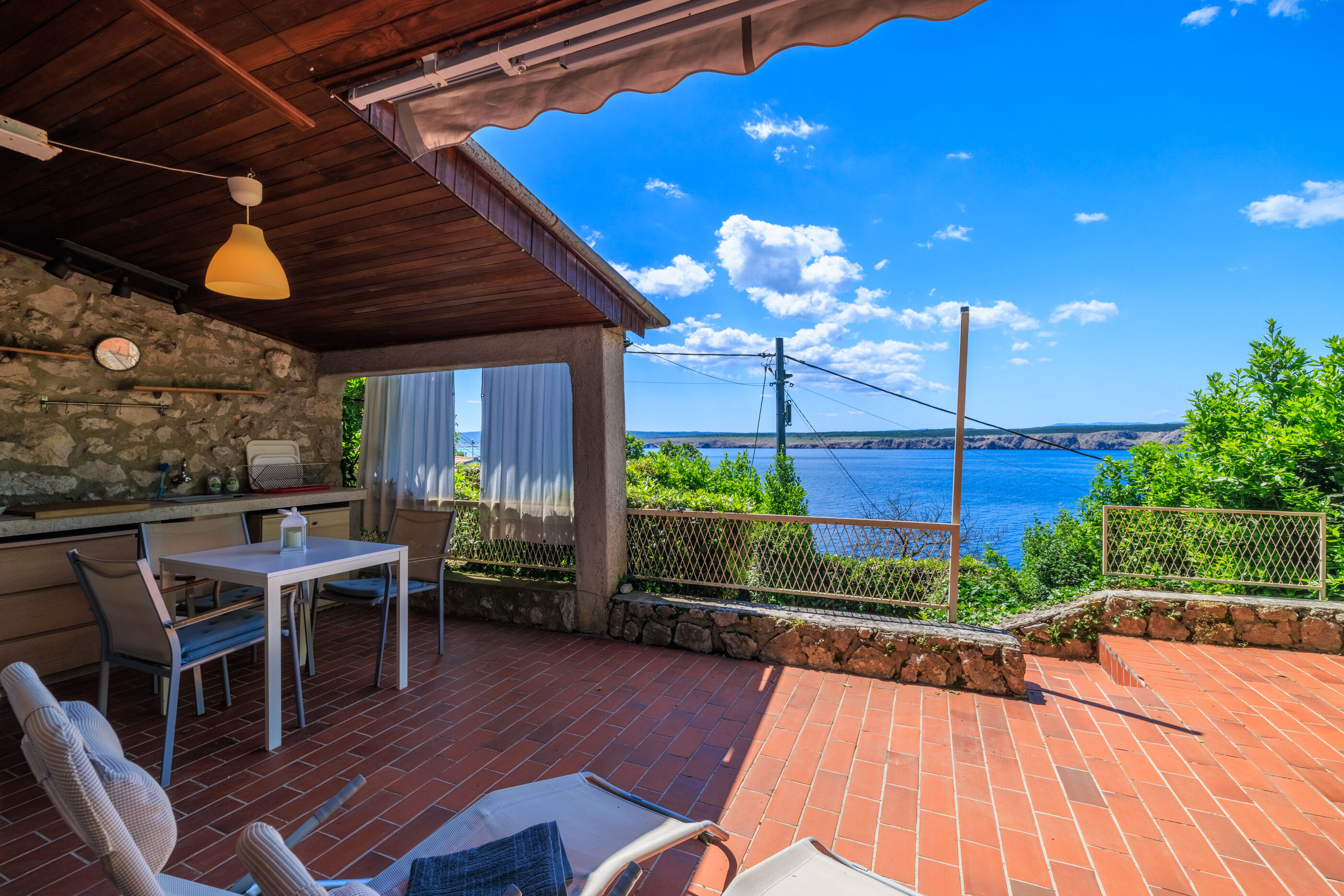 House Bubble Accommodation in Jadranovo