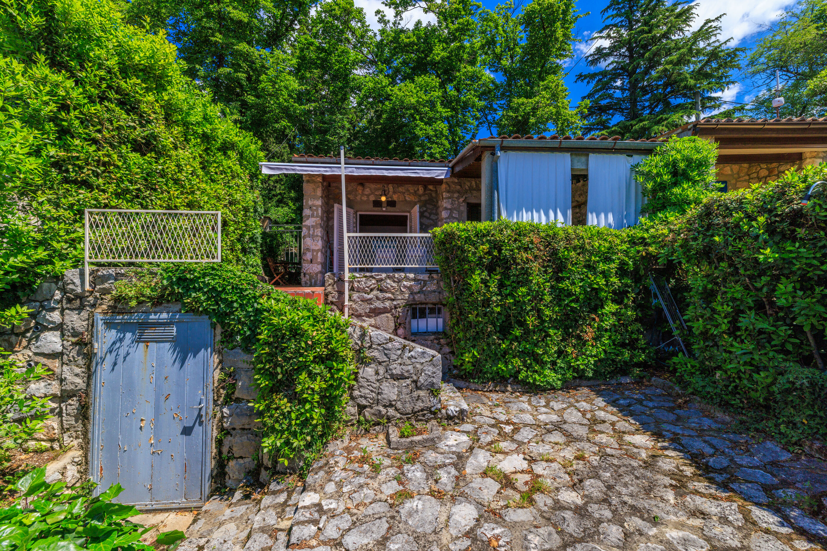 Photo of House Bubble