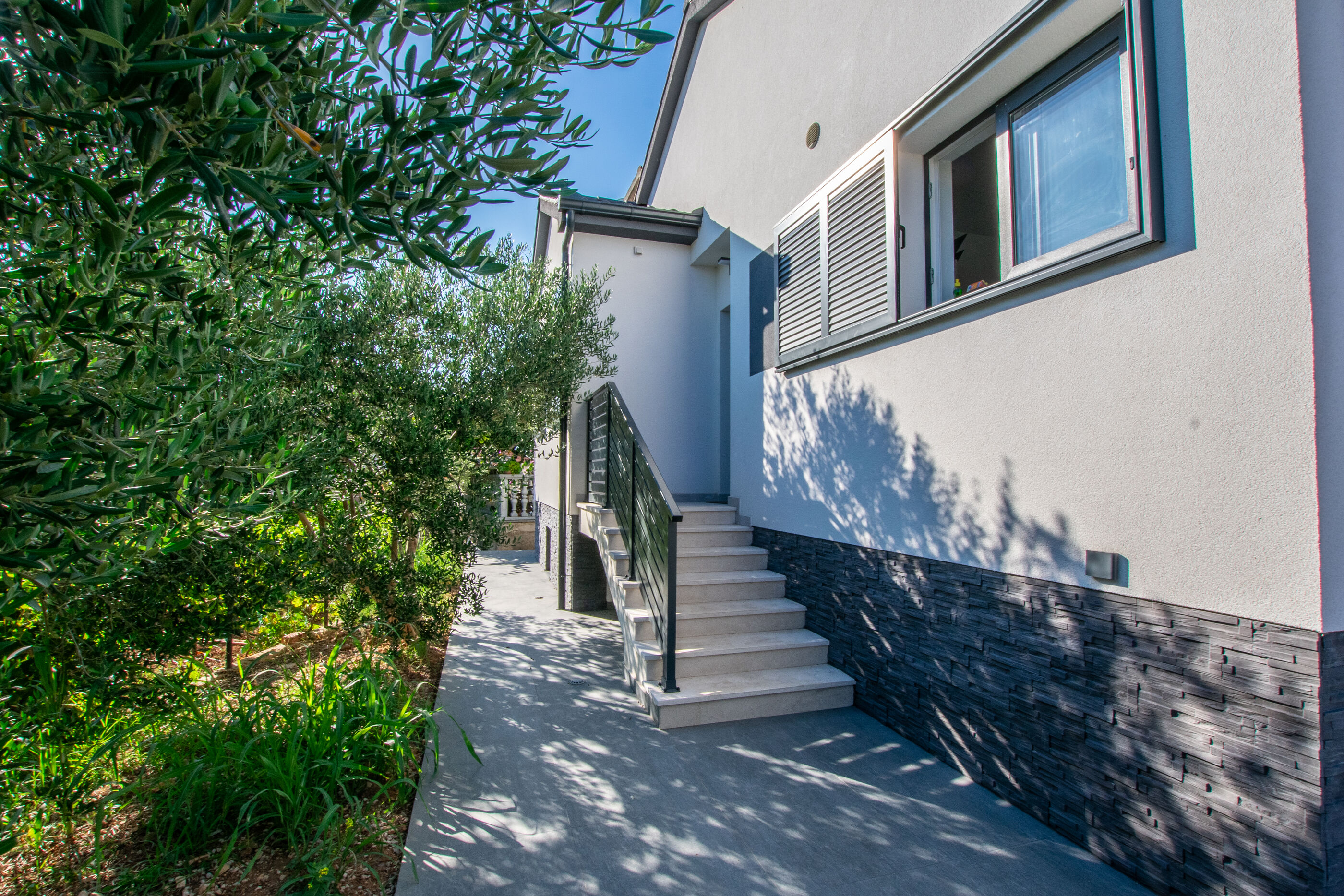 Photo of House Laura