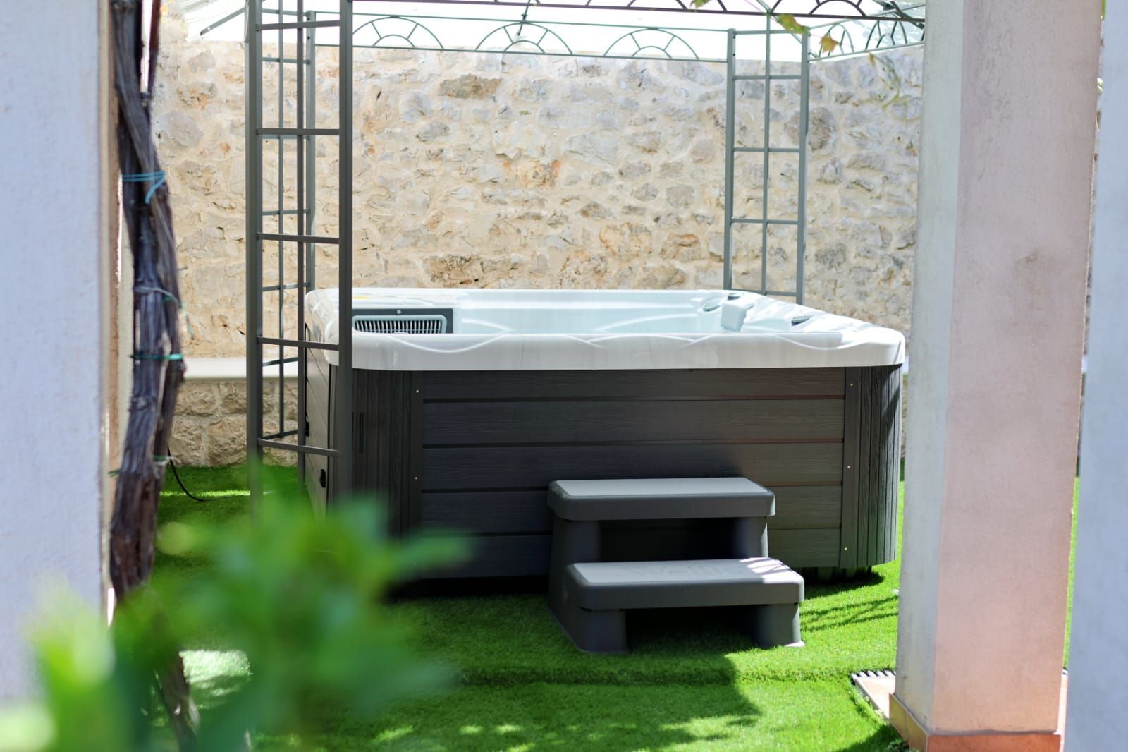 Photo of House Stratus