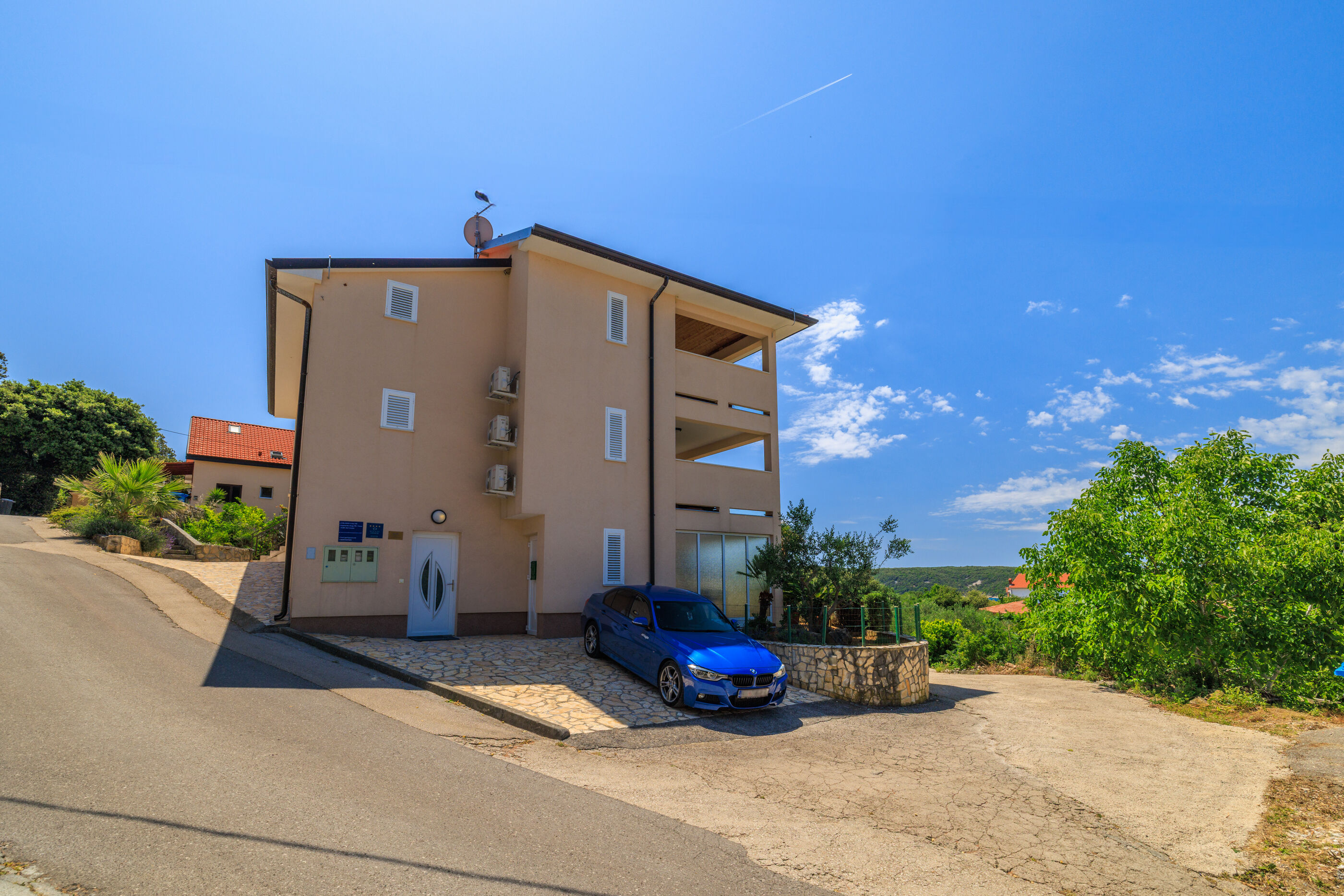 Photo of House Davorka