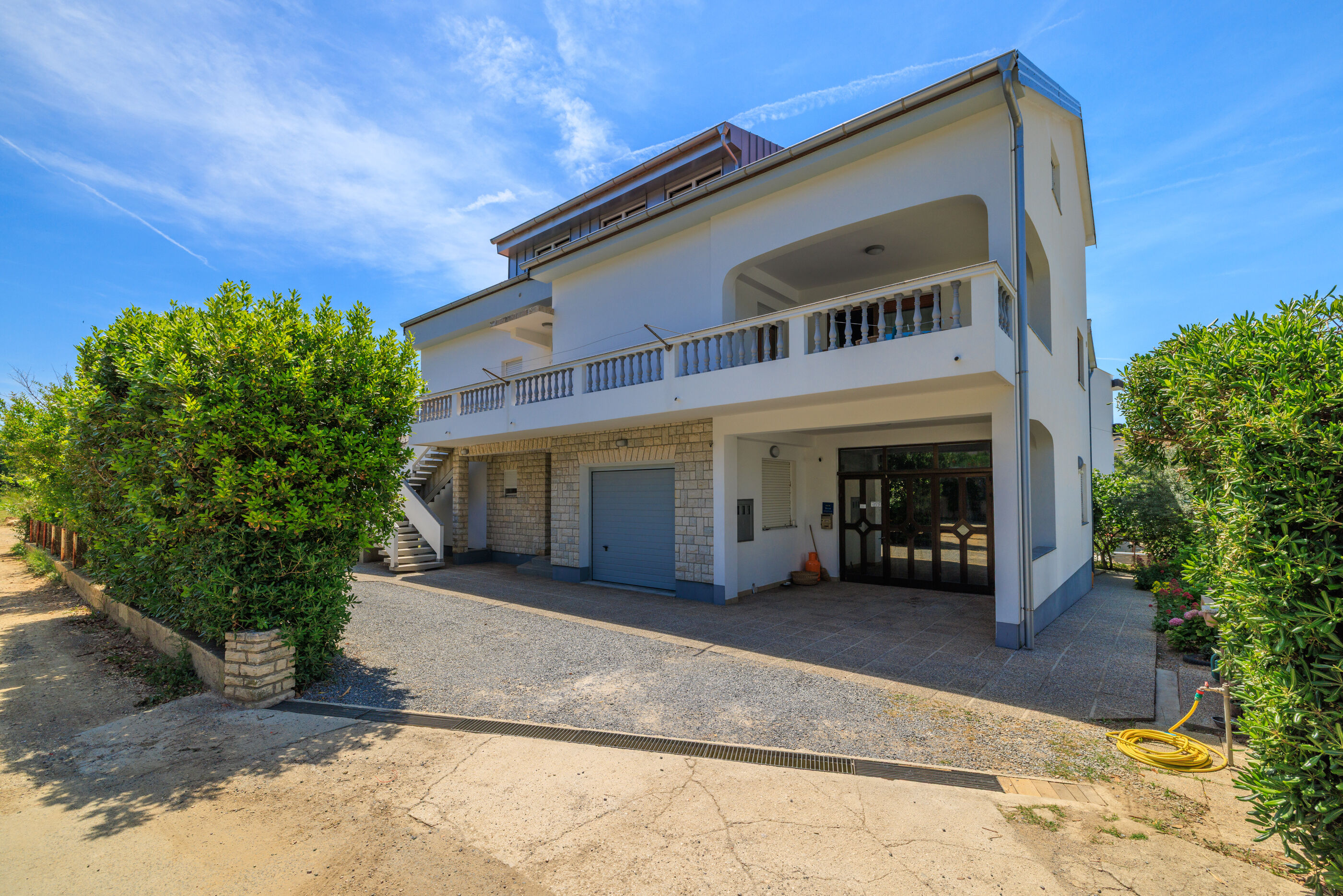 Apartments Slavica R Accommodation in Rab