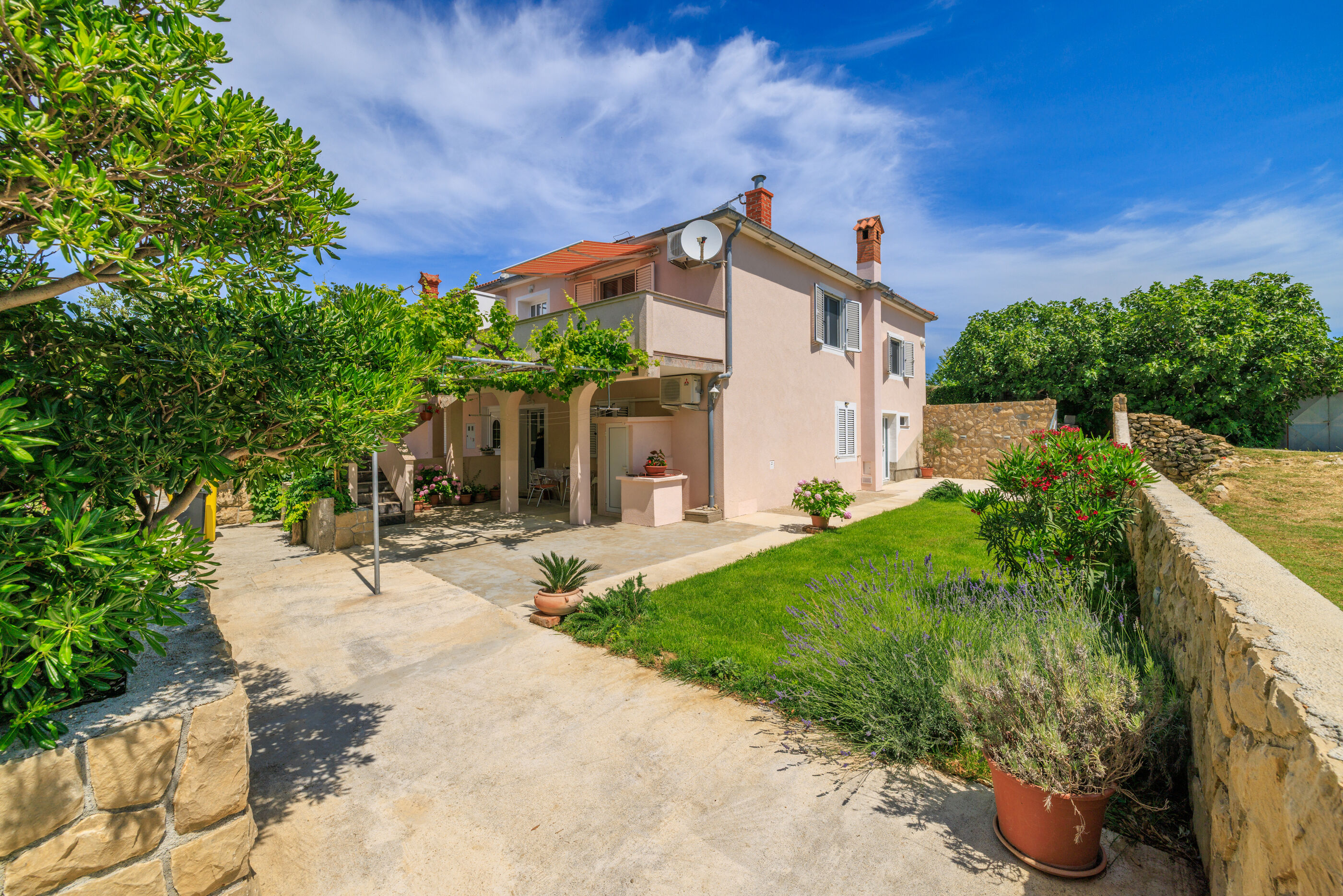 Apartment MiMa Accommodation in Rab