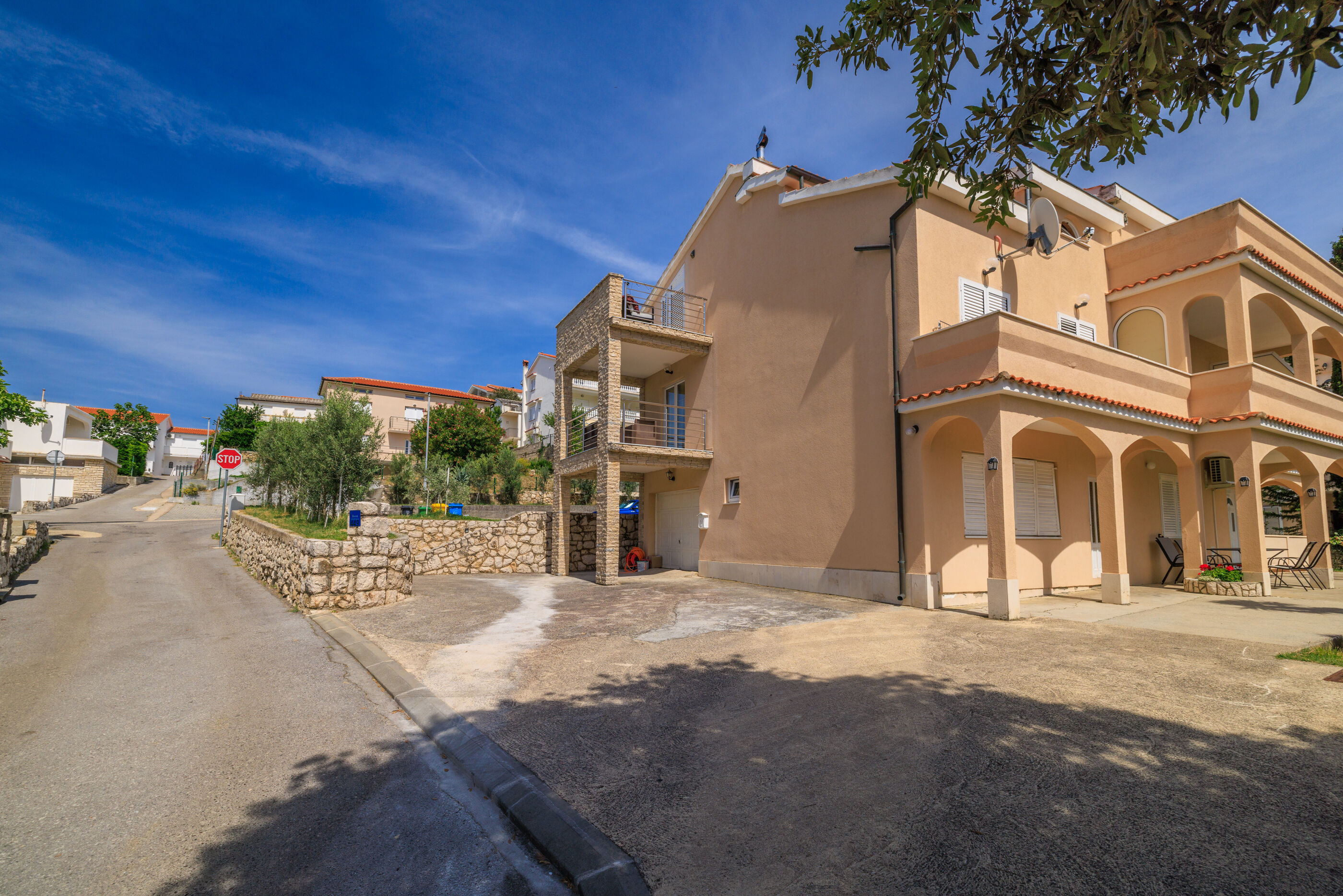 Photo of Apartments Paradise