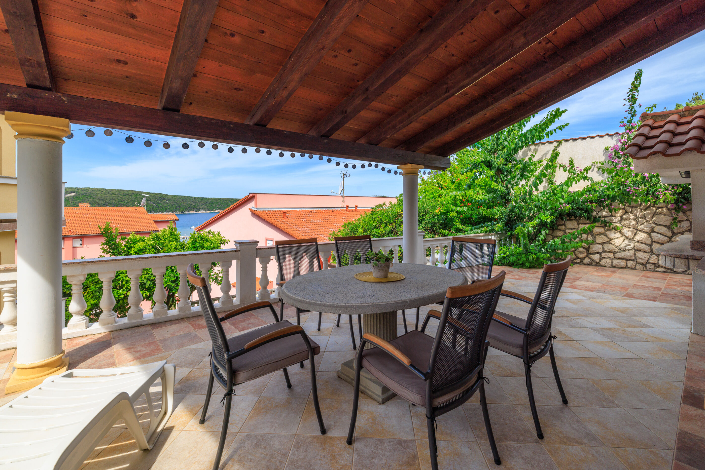 Photo of Apartments Ljubica