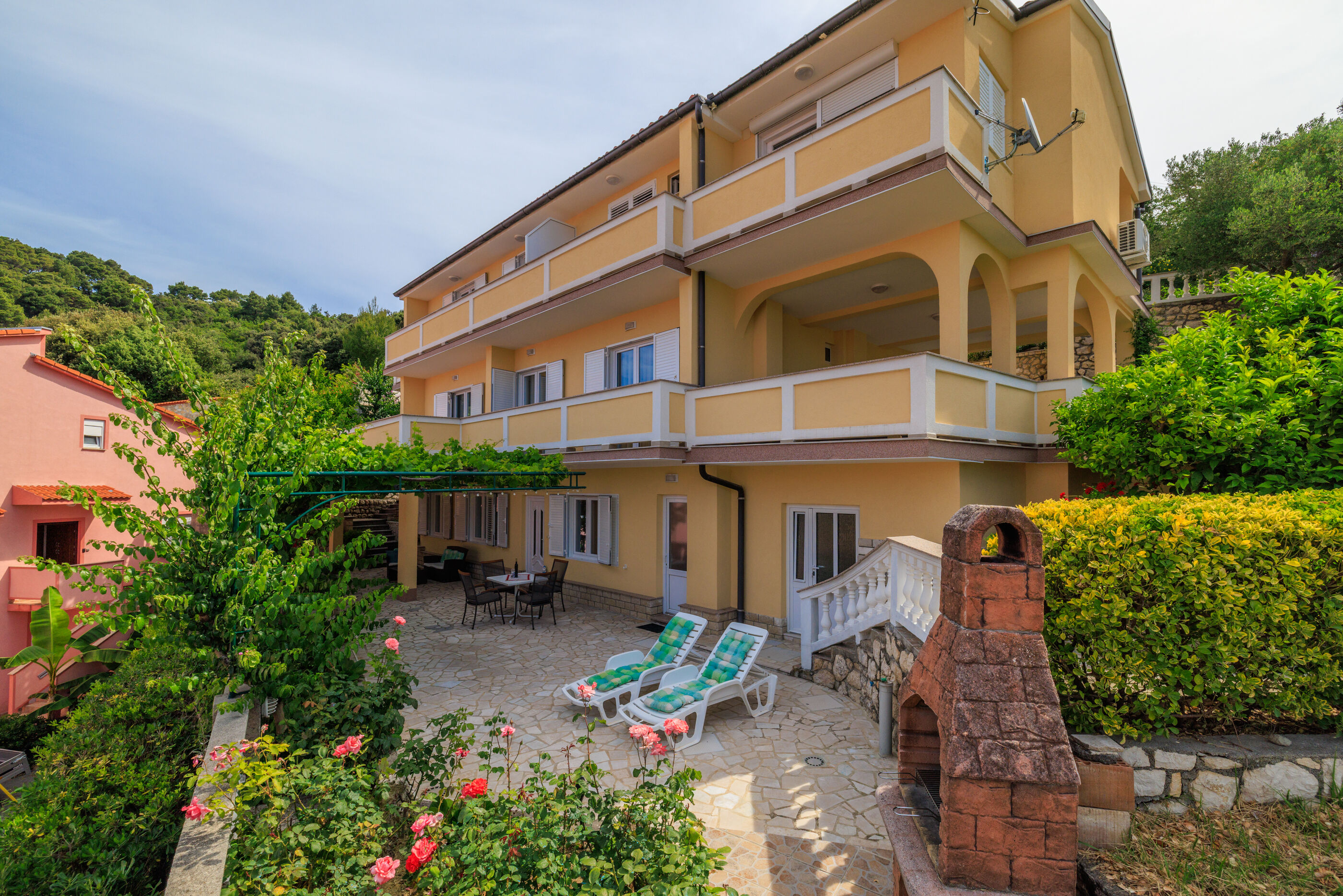 Photo of Apartments Ljubica