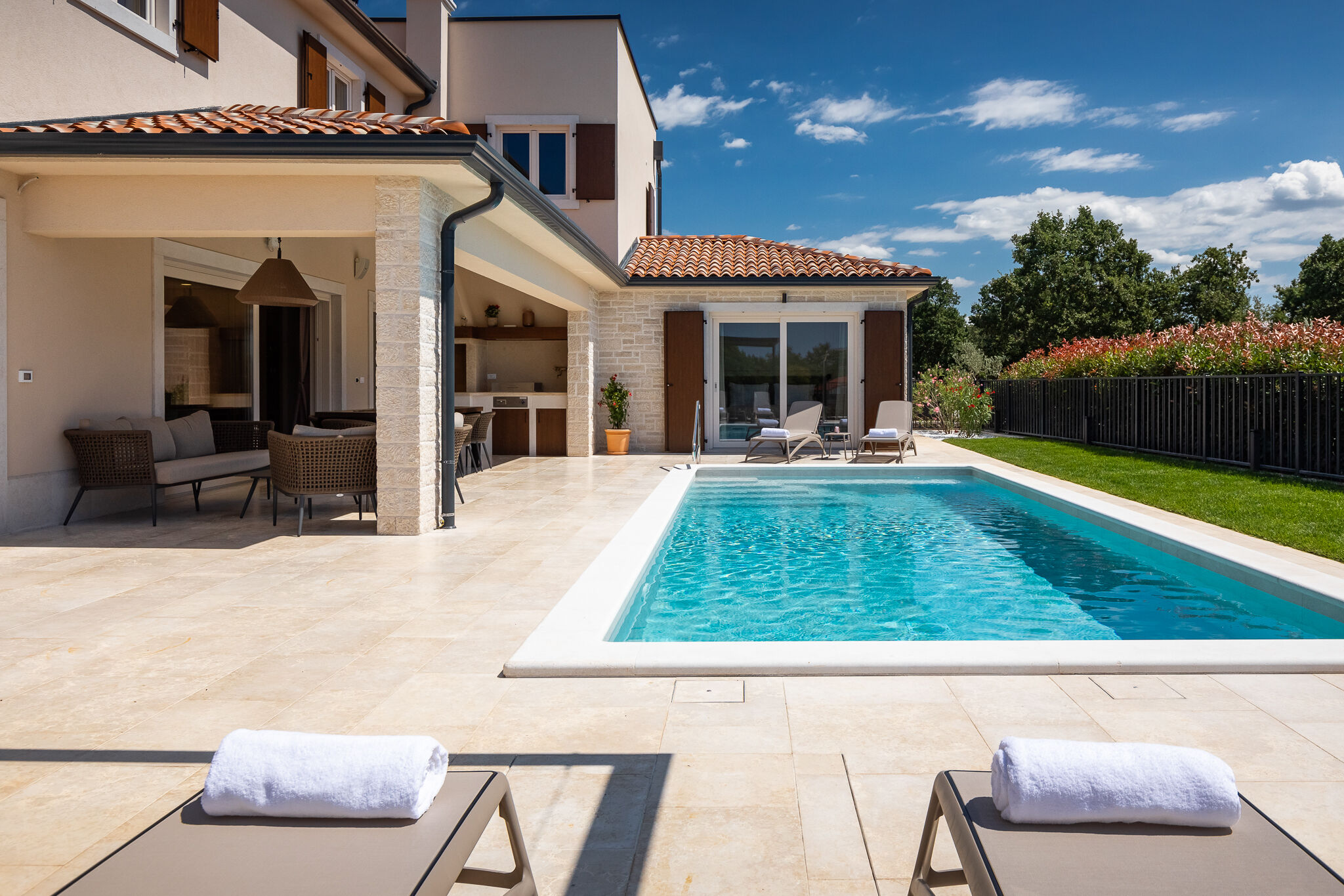 Photo of Villa Villa Maxime s bazenom, saunom i whirlpool-om