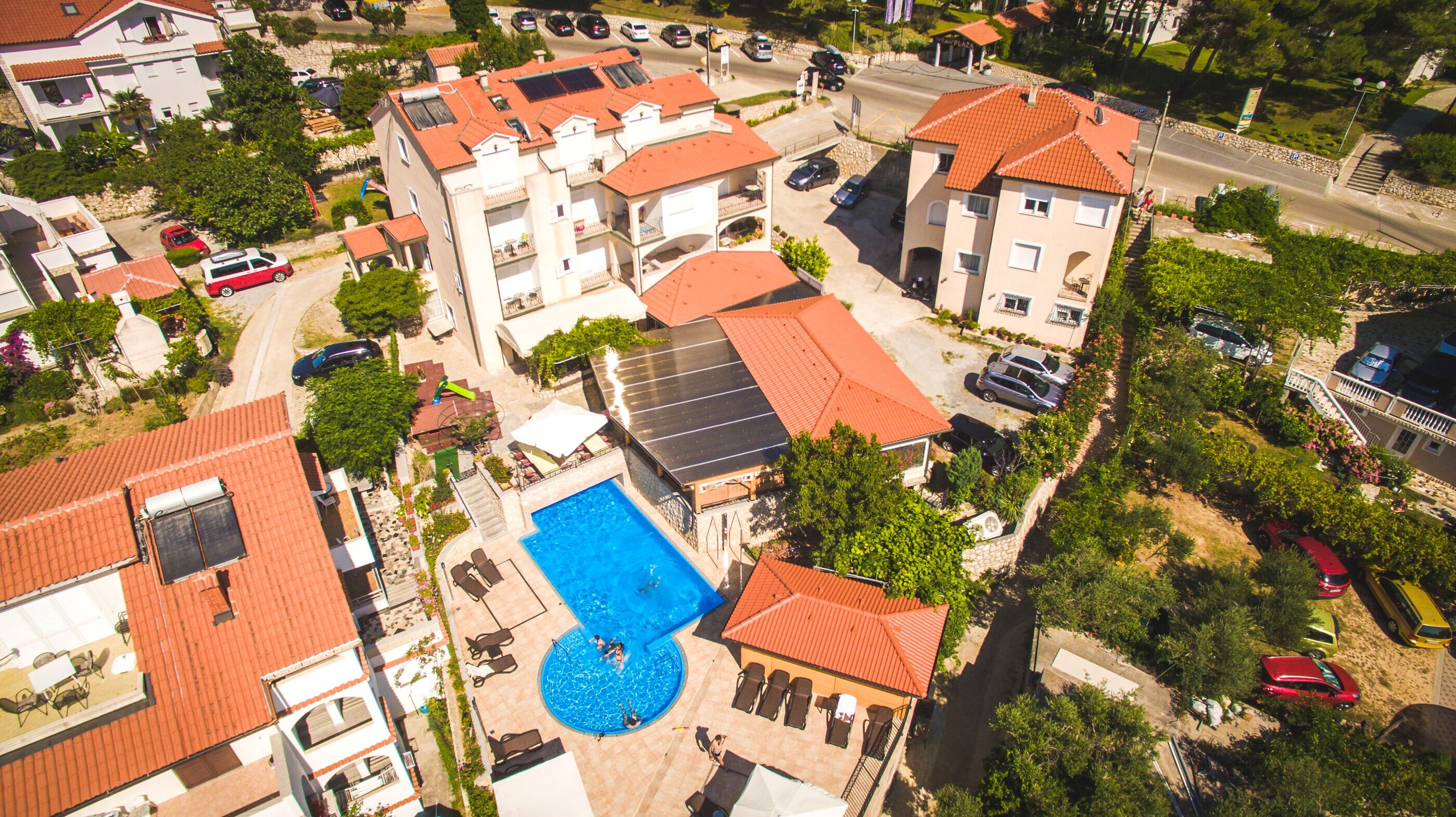 Photo of Apartments and Rooms Vitomir