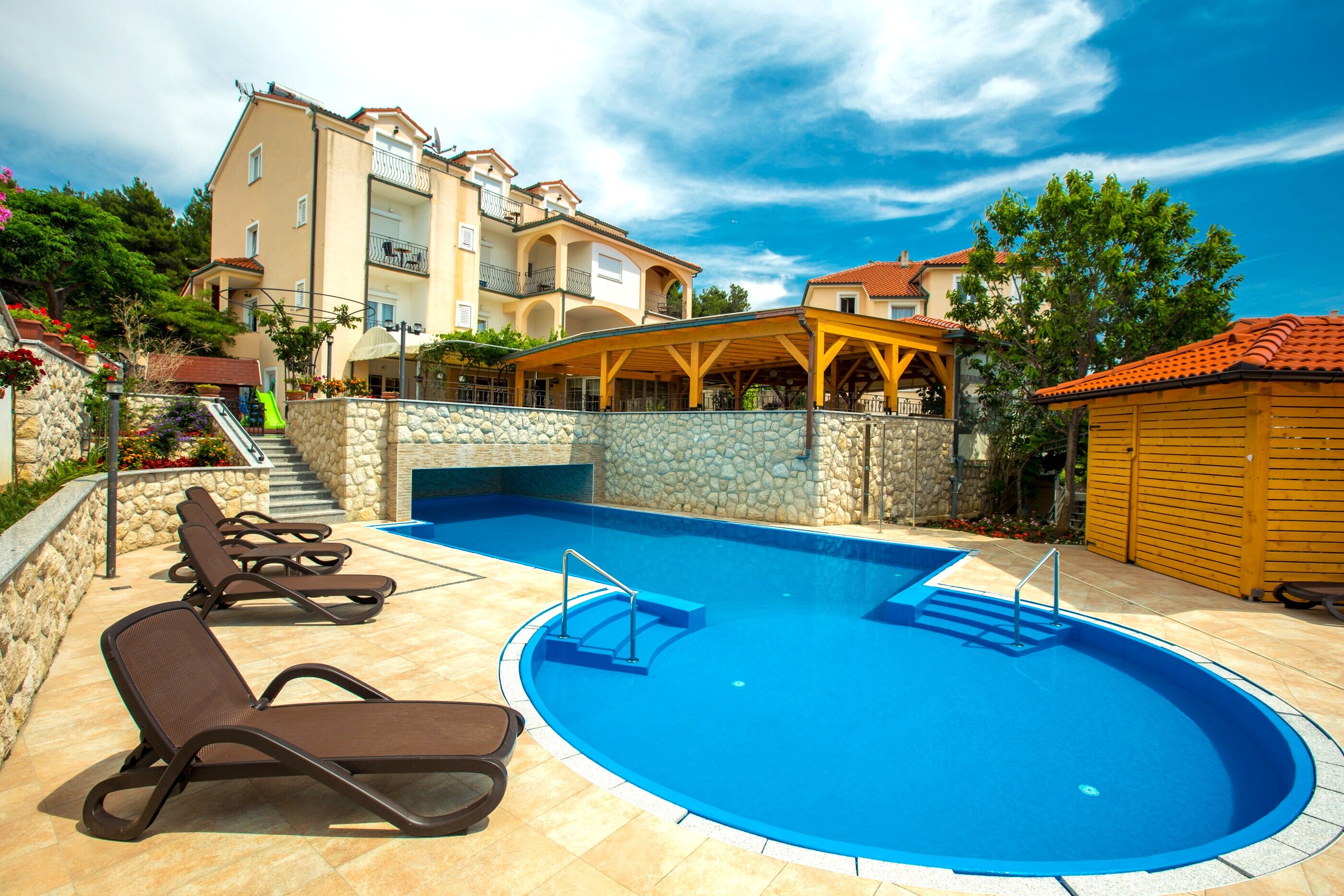 Photo of Apartments and Rooms Vitomir