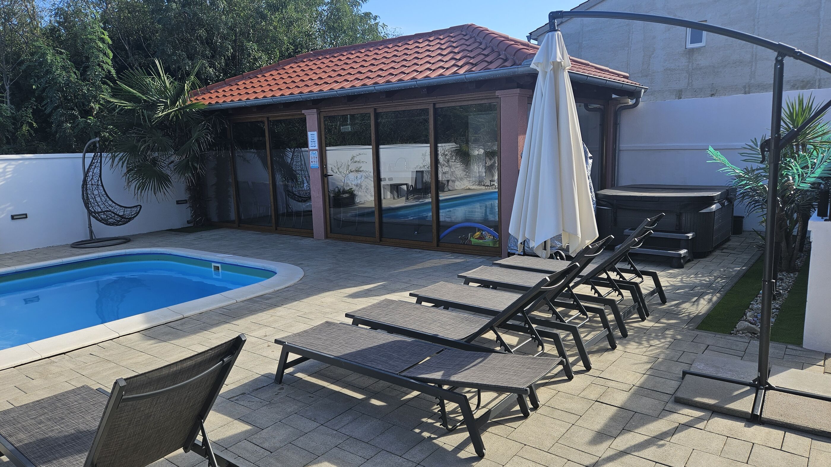 Photo of House Luxury Villa with pool