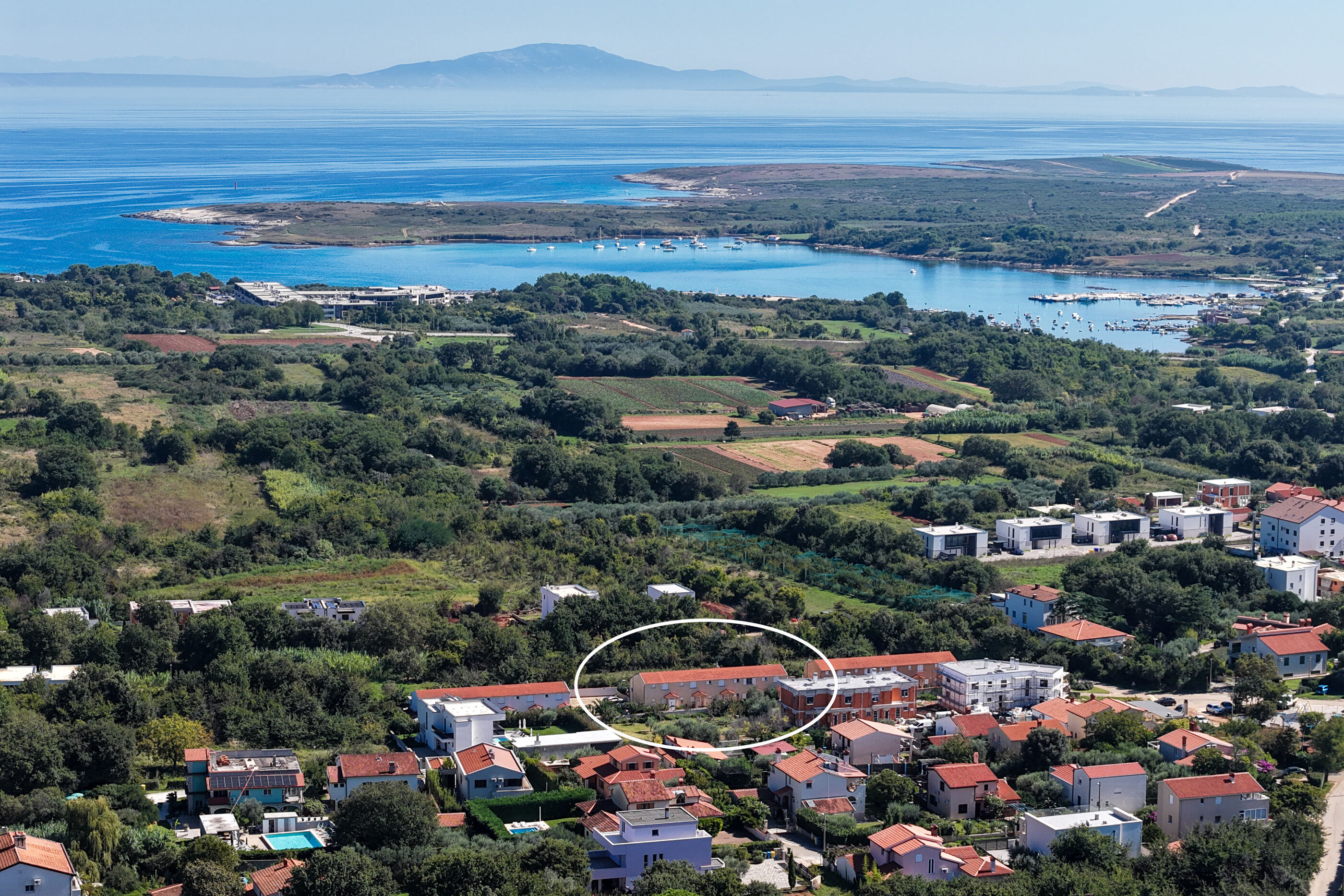 Photo of House Buneta