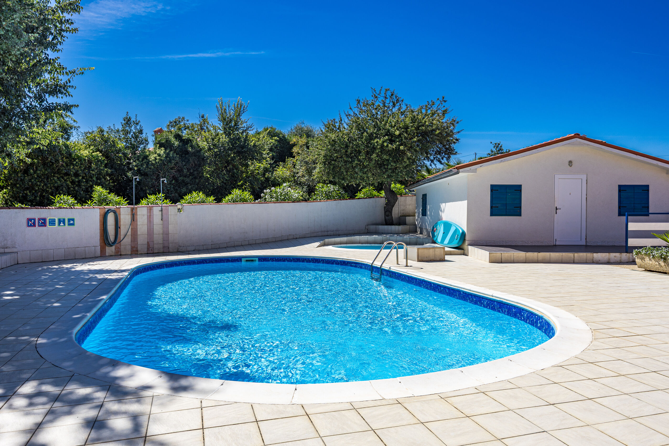 House Buneta Accommodation in Liznjan