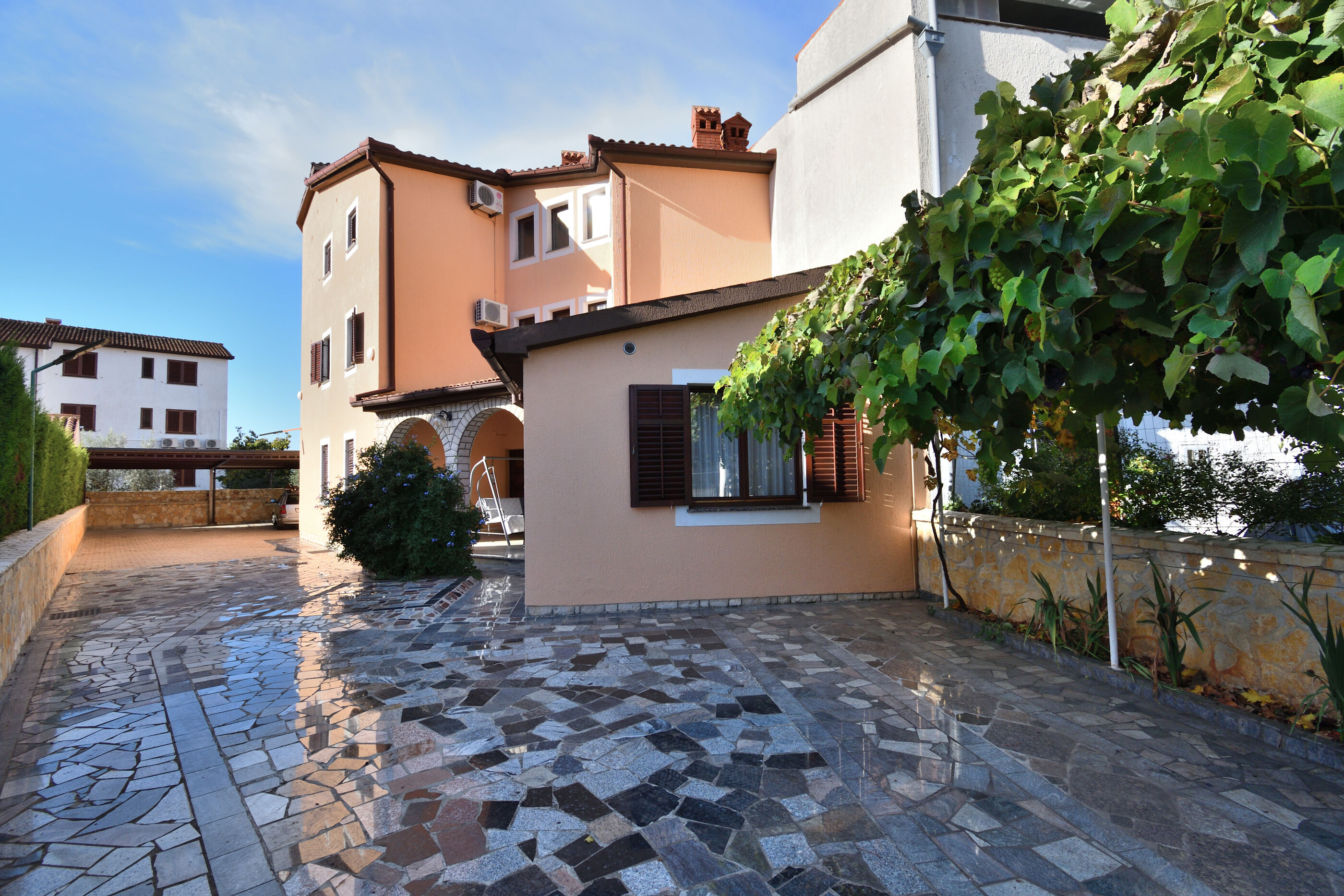 Photo of Apartments Mir