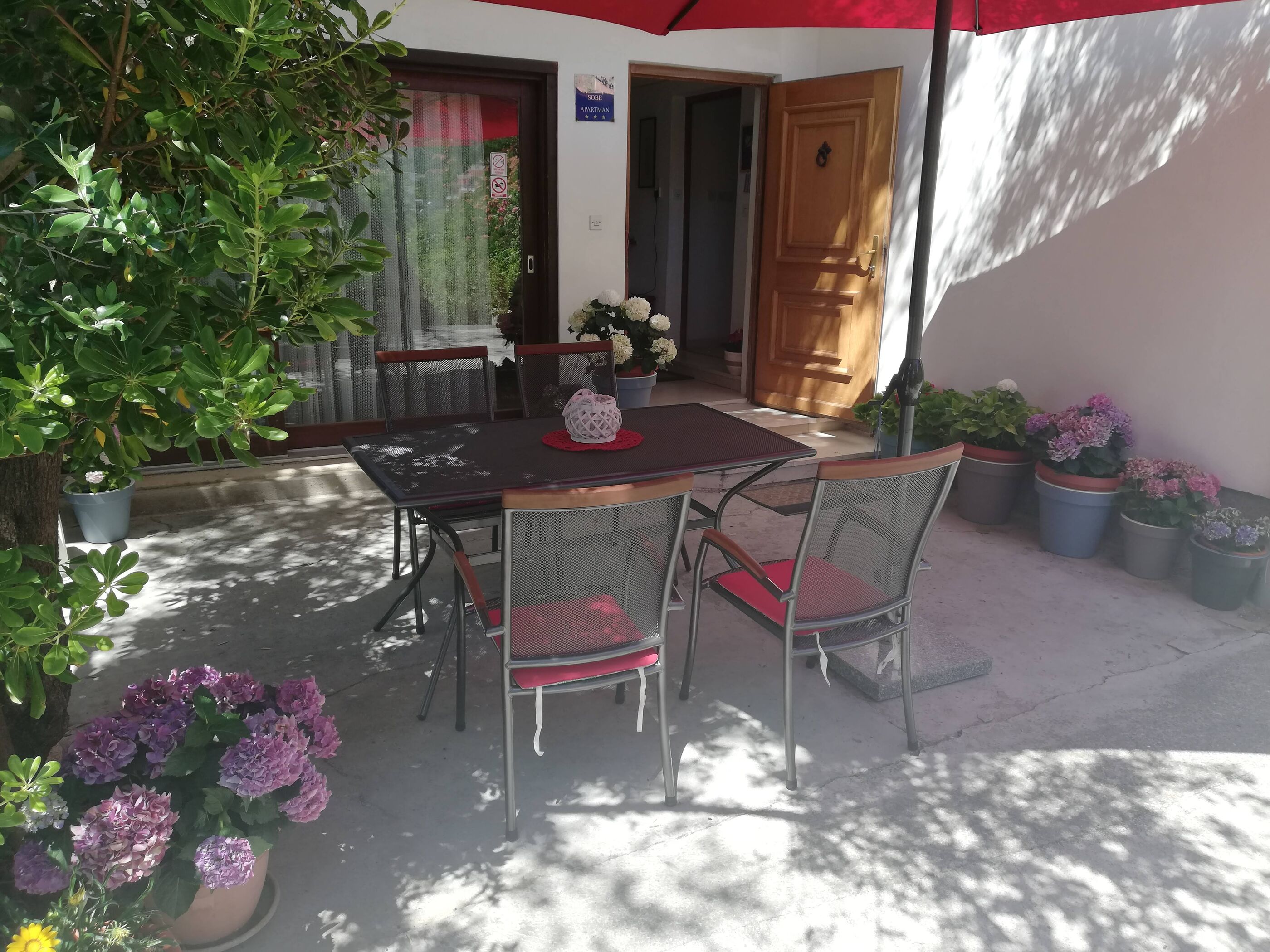 Photo of Apartments and Rooms Mery