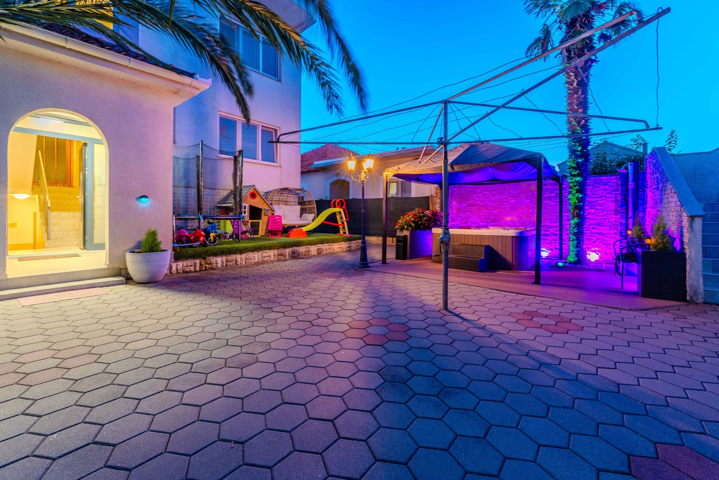 Photo of Apartments Tomo