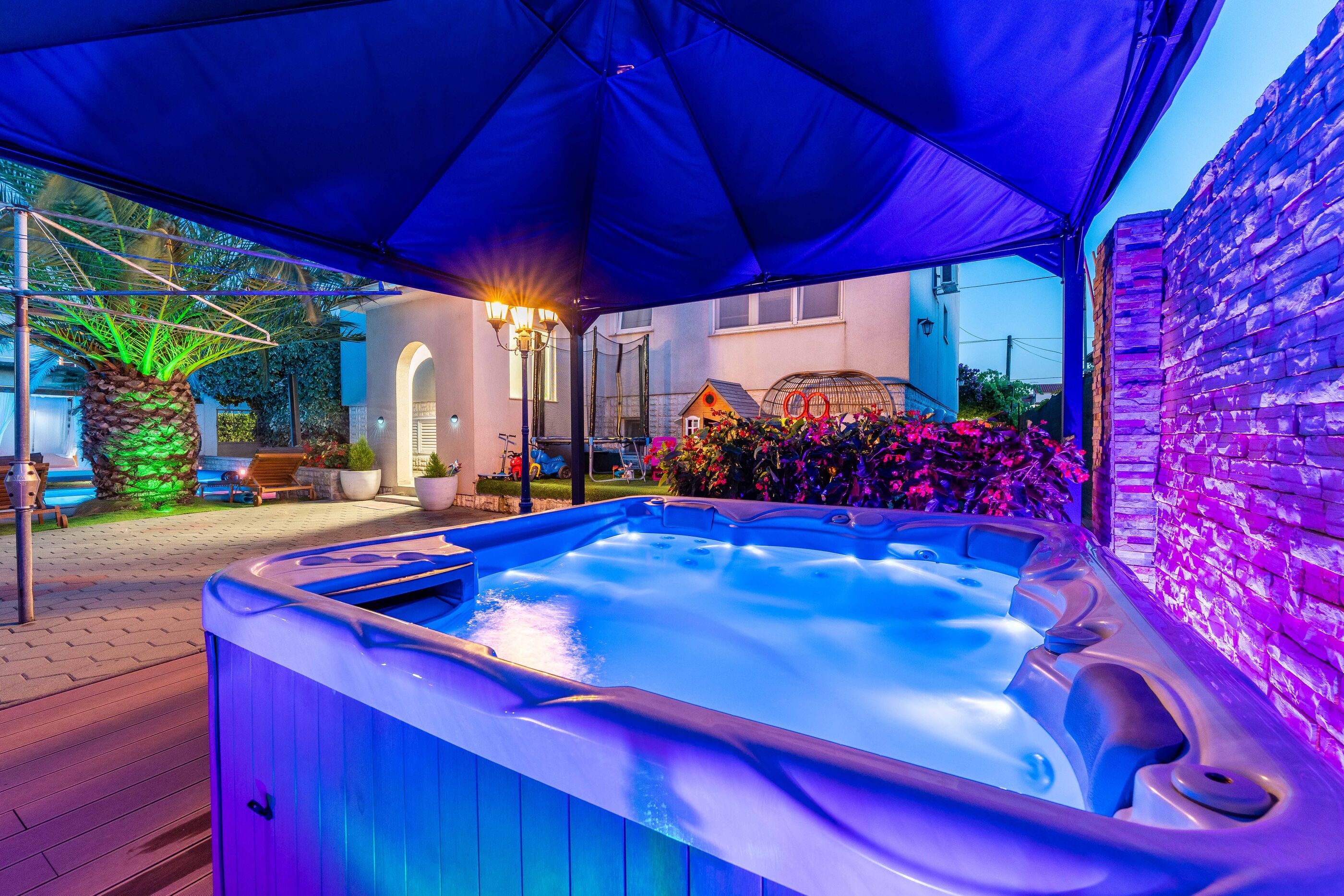 Photo of Apartments Tomo