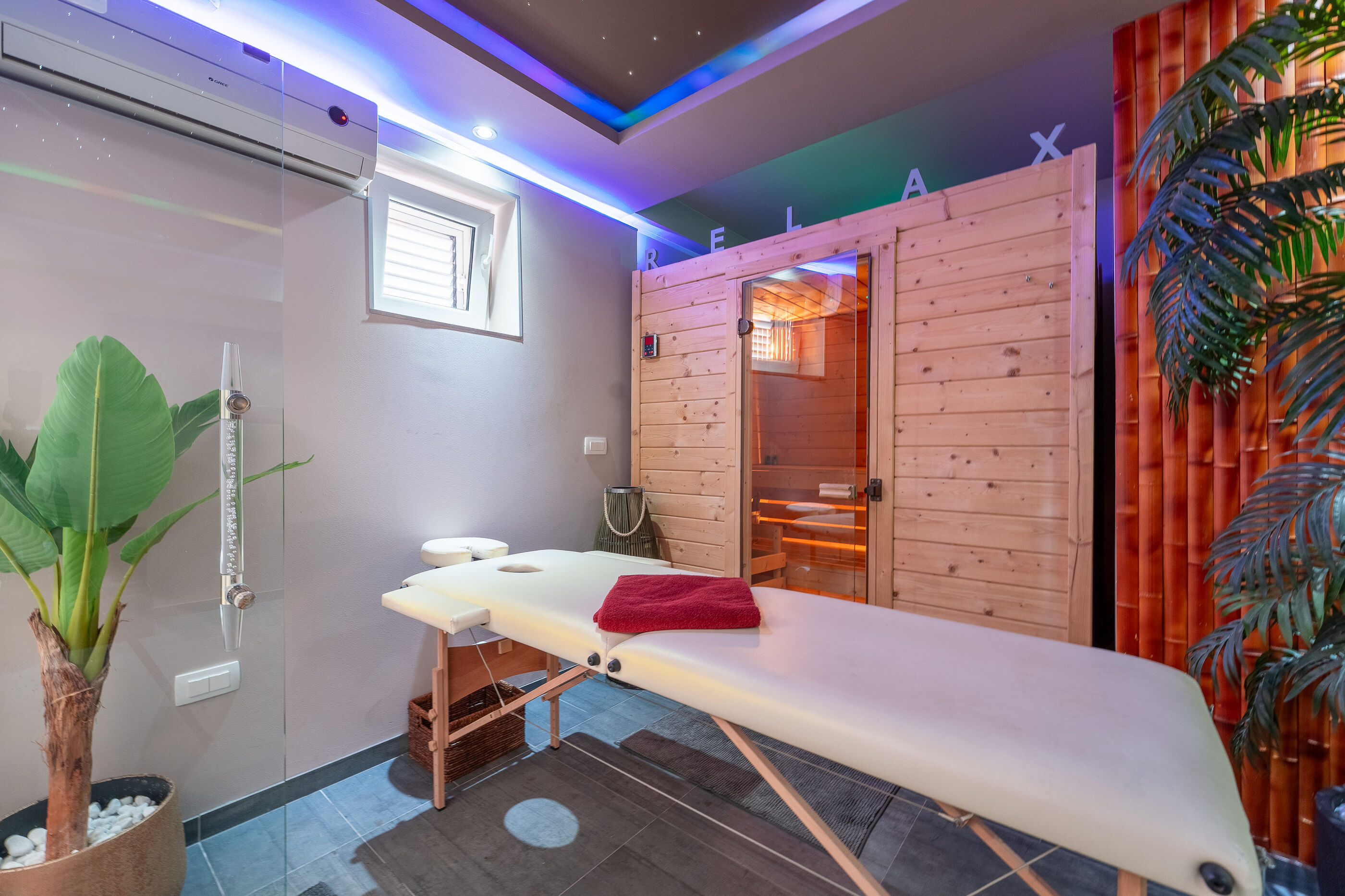 Photo of Apartments Tomo